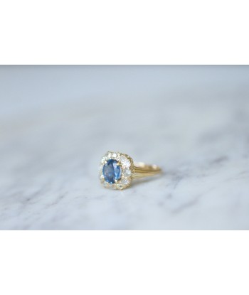 Bague marguerite saphir entourage diamants chez Cornerstreet bien 