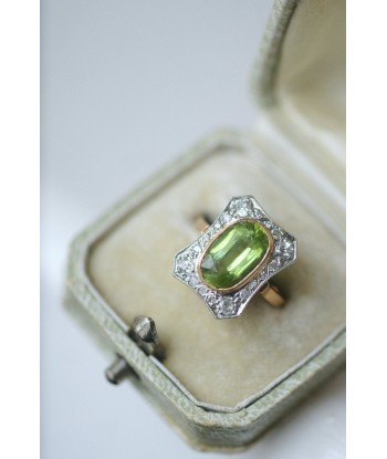 Bague Belle Epoque Peridot entourage diamants votre