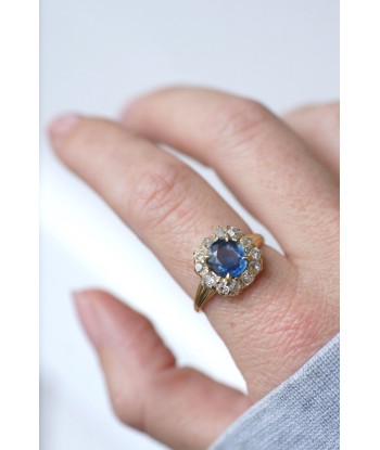 Bague marguerite saphir entourage diamants chez Cornerstreet bien 