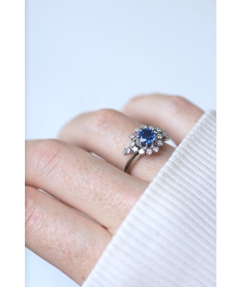 Bague fil saphir entourage diamants soldes