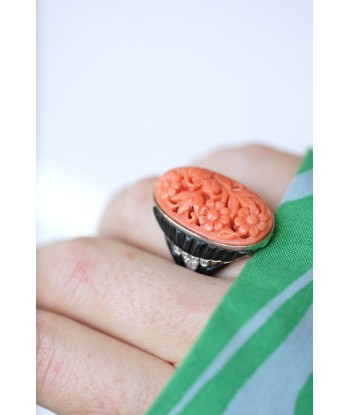 Bague style Art Déco Corail, Onyx et Diamants une grave pollution 