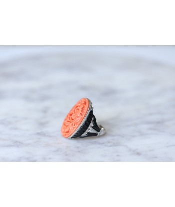 Bague style Art Déco Corail, Onyx et Diamants une grave pollution 