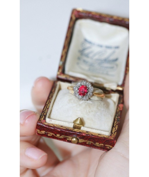 Bague marguerite spinelle rouge entourage diamants prix pour 