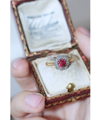 Bague marguerite spinelle rouge entourage diamants prix pour 