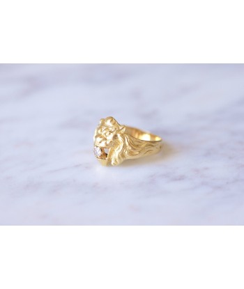 Bague chevalière Lion vintage en or jaune et diamant brillant des détails fins