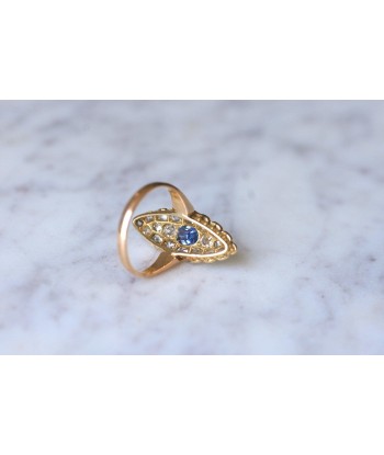 Bague marquise Victorienne saphir entourage diamants sur or rose Toutes les collections ici