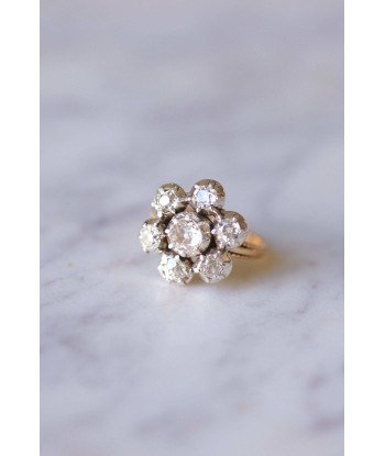 Bague marguerite diamants 1.60 Cts Voir les baskets