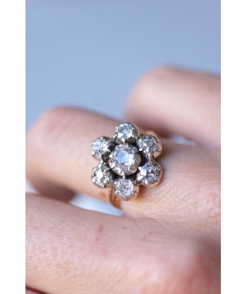 Bague marguerite diamants 1.60 Cts Voir les baskets