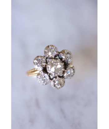 Bague marguerite diamants 1.60 Cts Voir les baskets