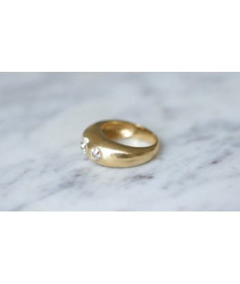 Bague jonc or jaune et trois diamants Venez acheter