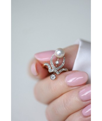 Bague Duchesse diamants et perle les muscles