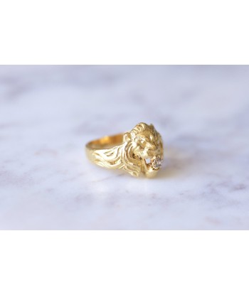 Bague chevalière Lion vintage en or jaune et diamant brillant des détails fins