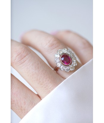 Bague marguerite, rubis Birman non chauffé 1.60 Cts, diamants offre 